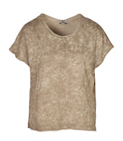 Melange print hi-lo raw-edge top