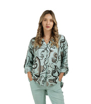 Face print oversized top