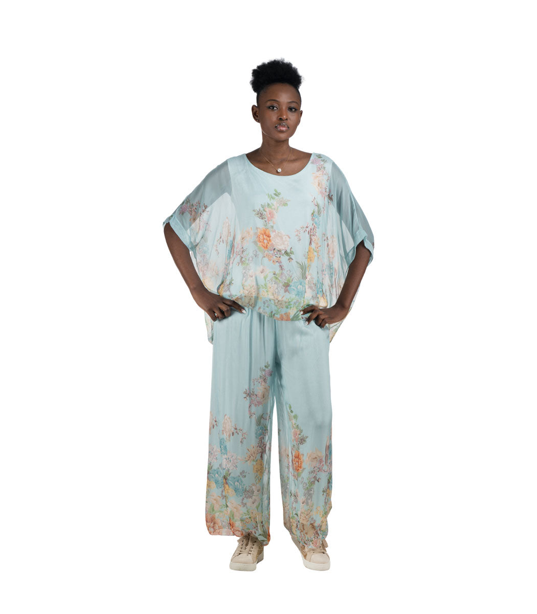 Wildflower print double layered silky top