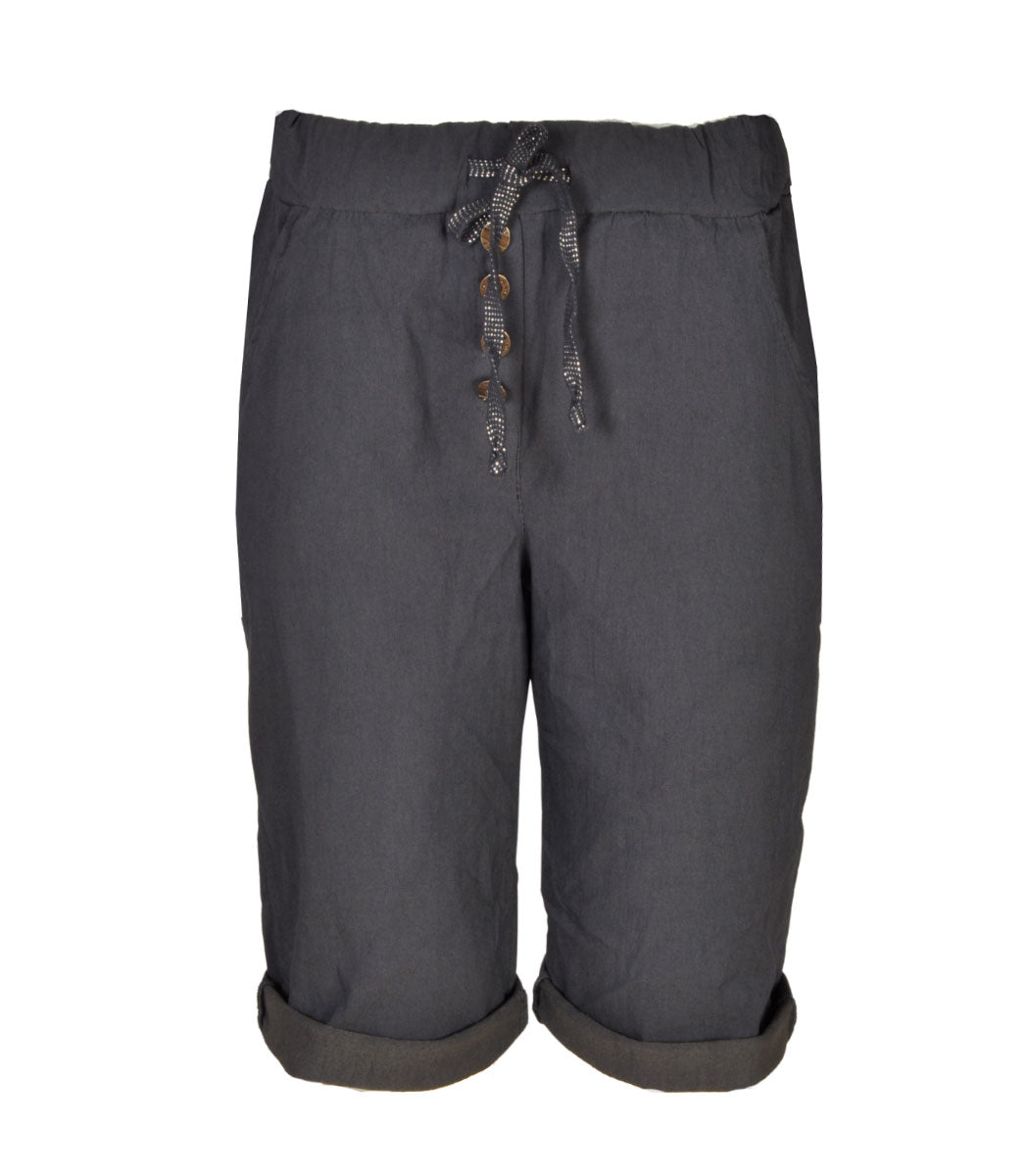 Drawstring button shorts