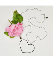 Big floating heart adjustable necklace 
