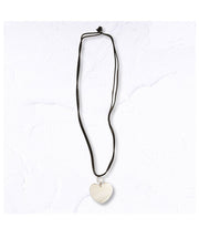 Mother of pearl necklace