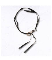 Horse shoe buckle belt 