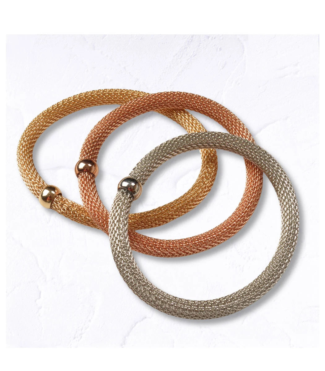 Stretch wire metal bracelet