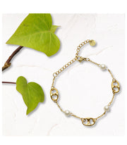 G-link pearl chain bracelet