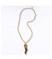 Curved horn pendant necklace