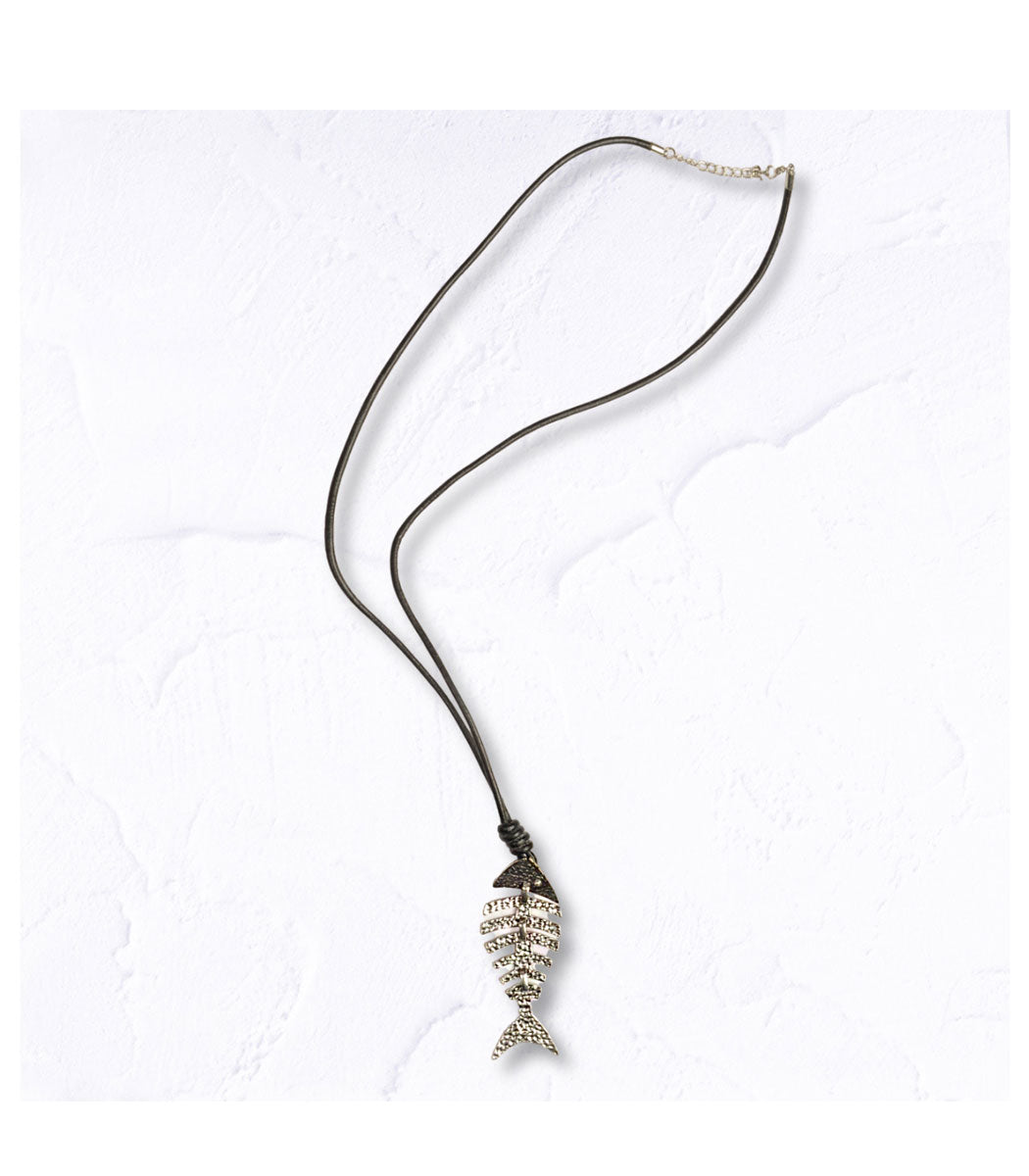Textured fish rope necklace