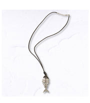 Textured fish rope necklace