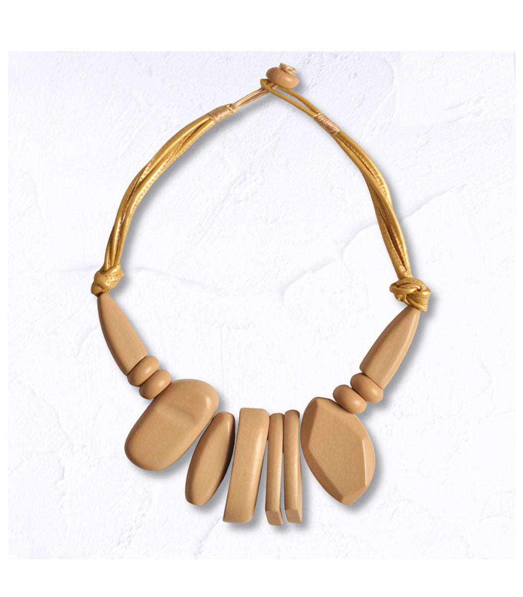 Oblong wooden choker