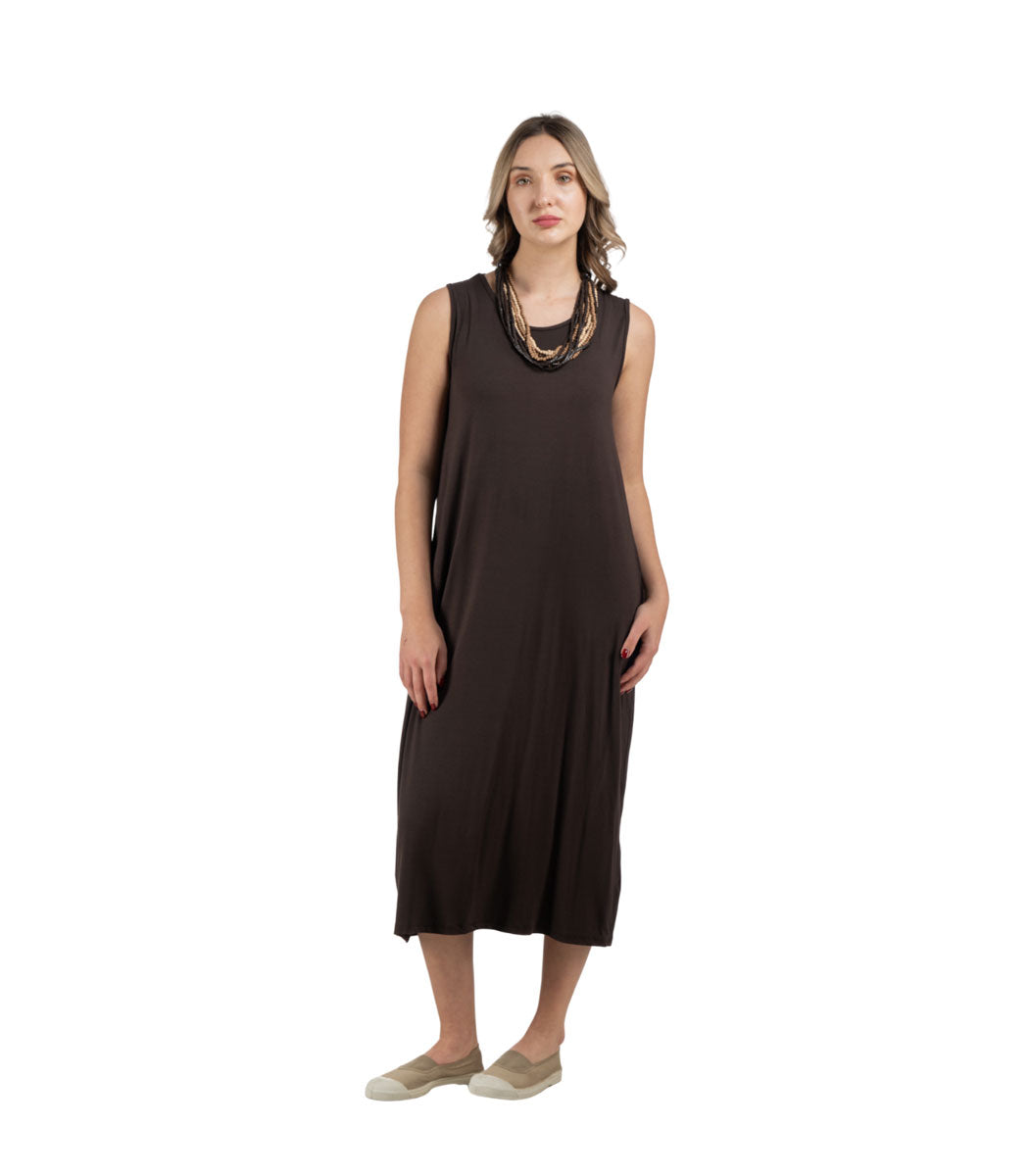 Sleeveless maxi dress