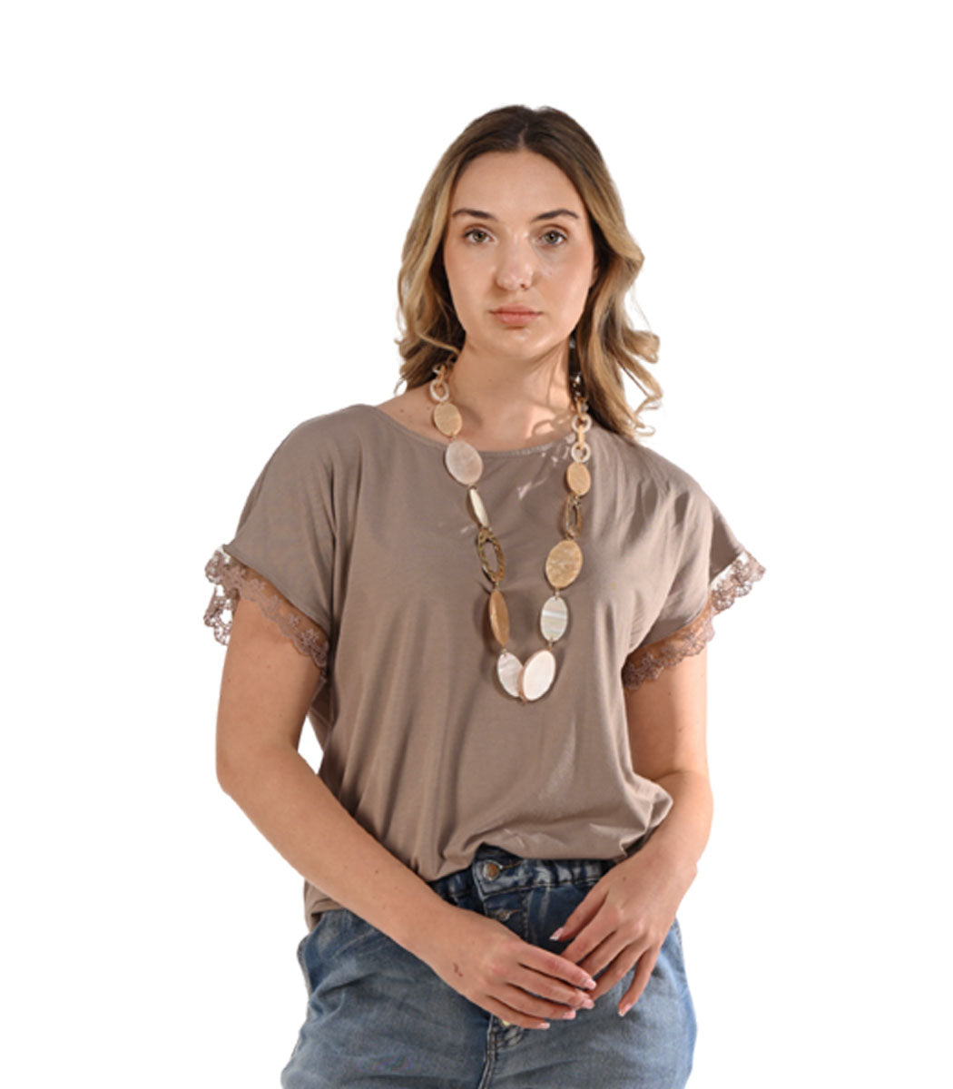 Lace trim sleeve t-shirt