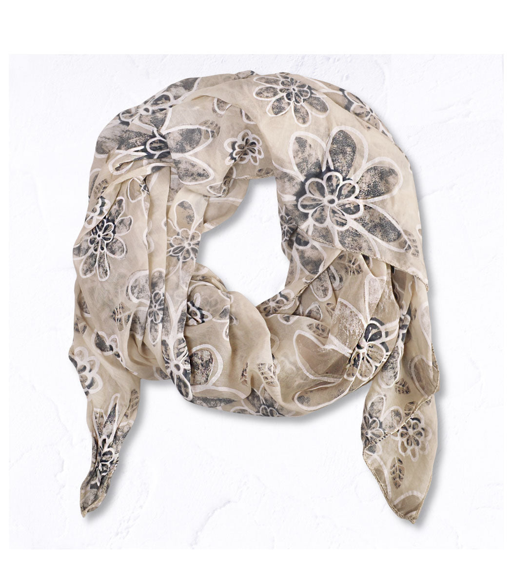 Daisy print scarf