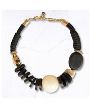 Giant wooden circle choker