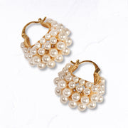 Mini pearl bag hoop earrings