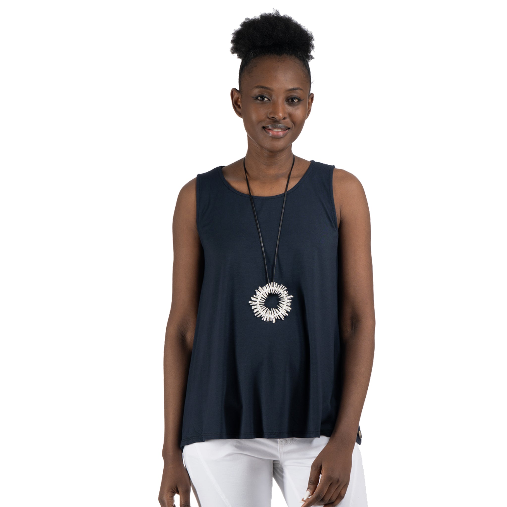 Button detail swing top