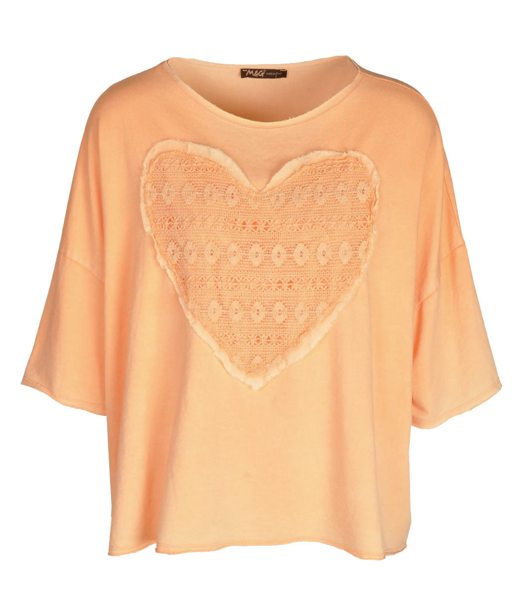 Raw-edge crochet heart oversized top