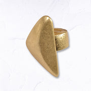 Giant triangle elasticated ring