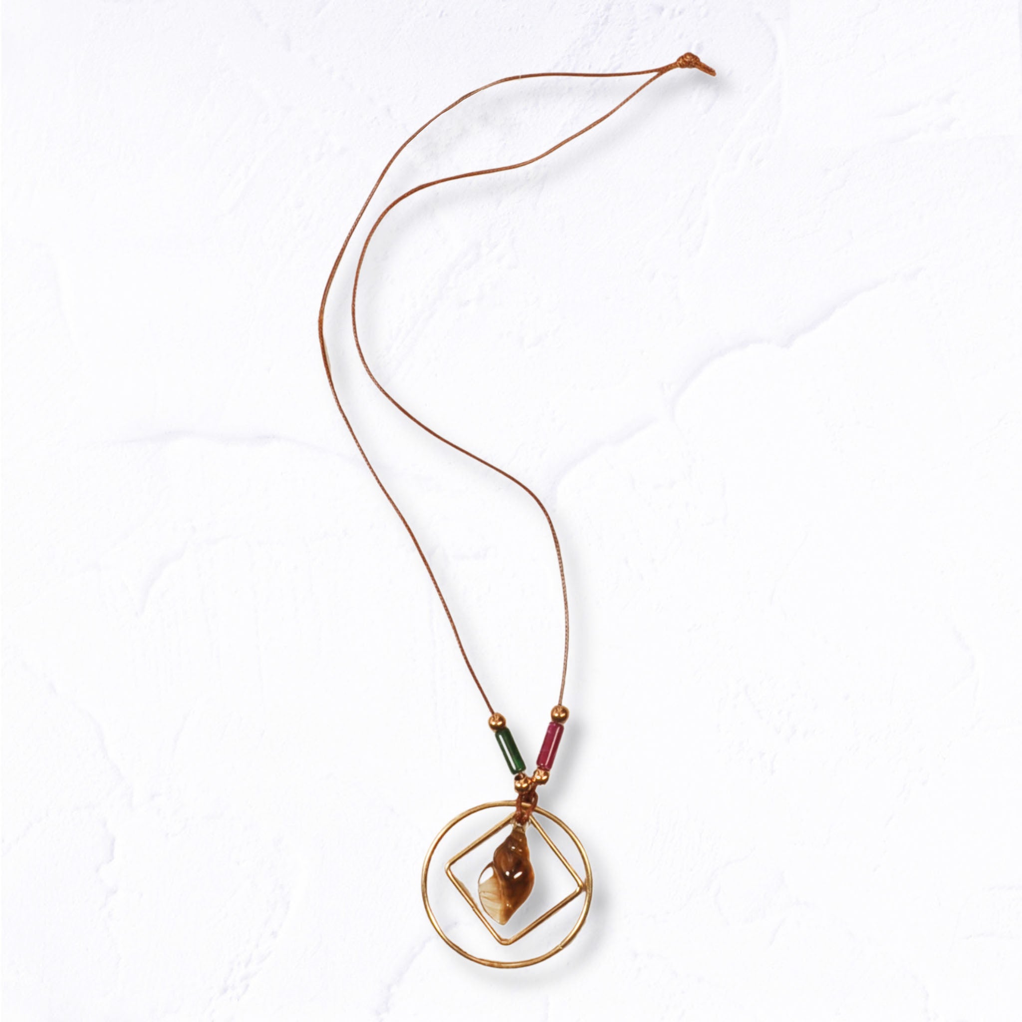 Circle square shell necklace