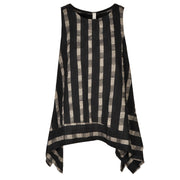 Pointy edge striped top