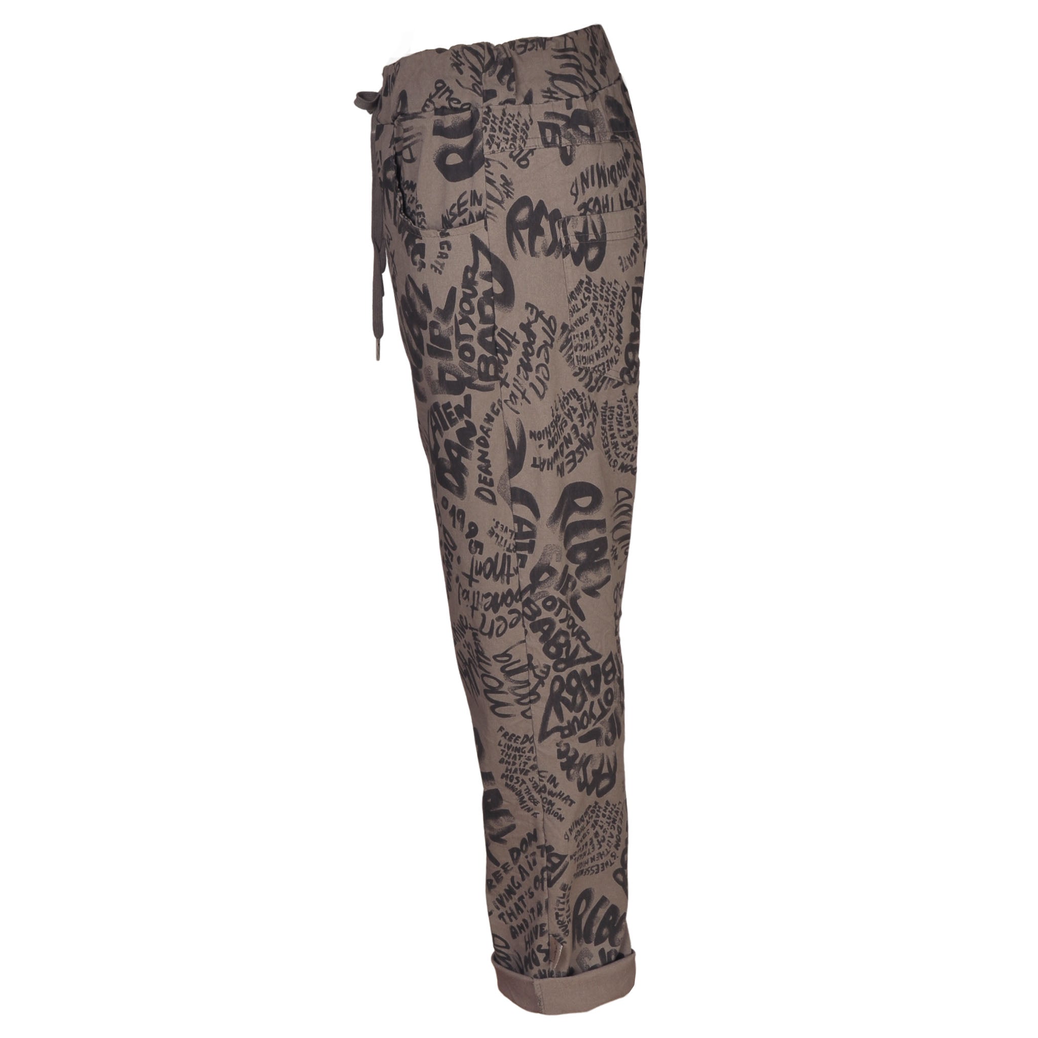 Word print pants