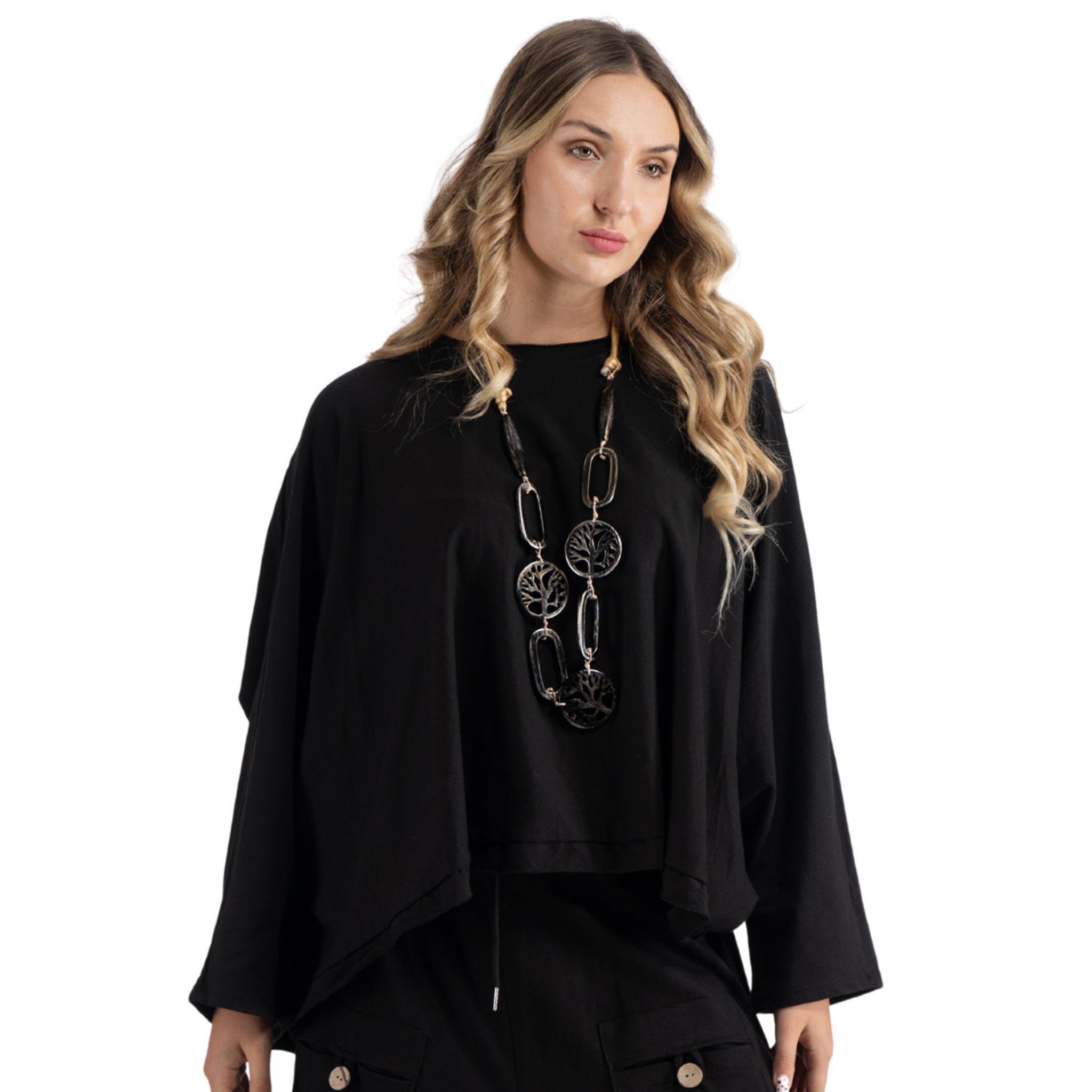 Raw-edge boxy batwing top