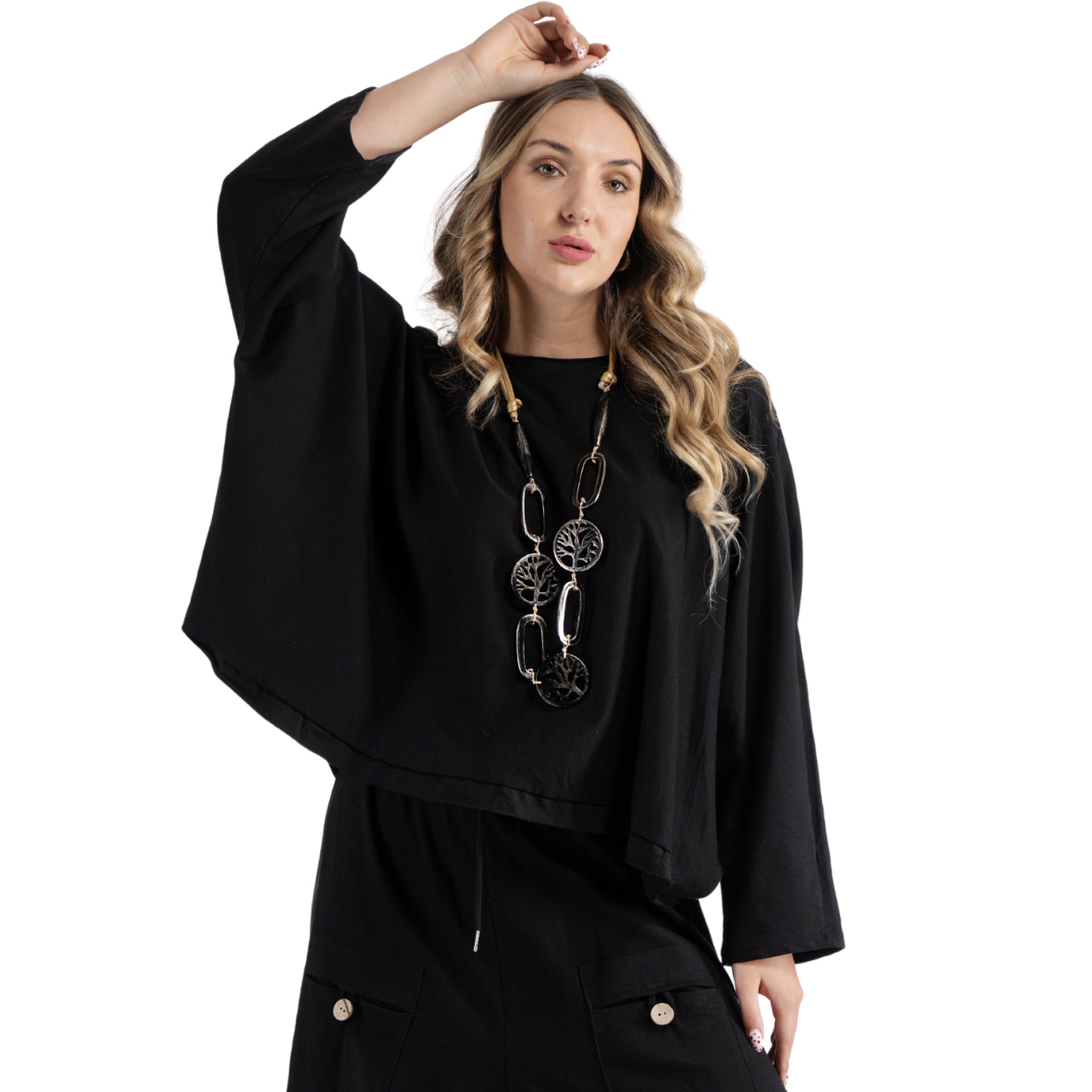 Raw-edge boxy batwing top