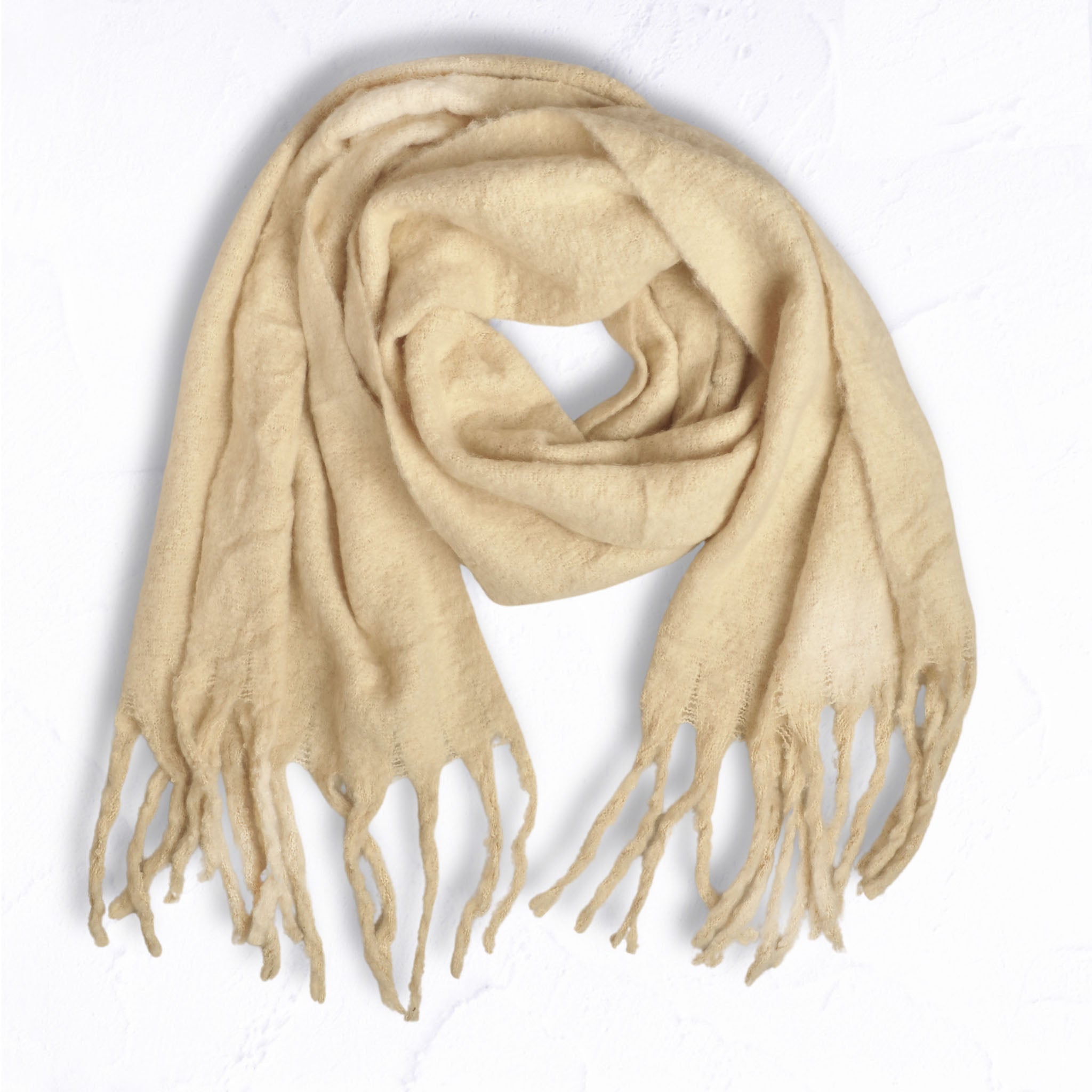 Fluffy fringe knit scarf