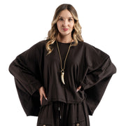 Raw-edge boxy batwing top