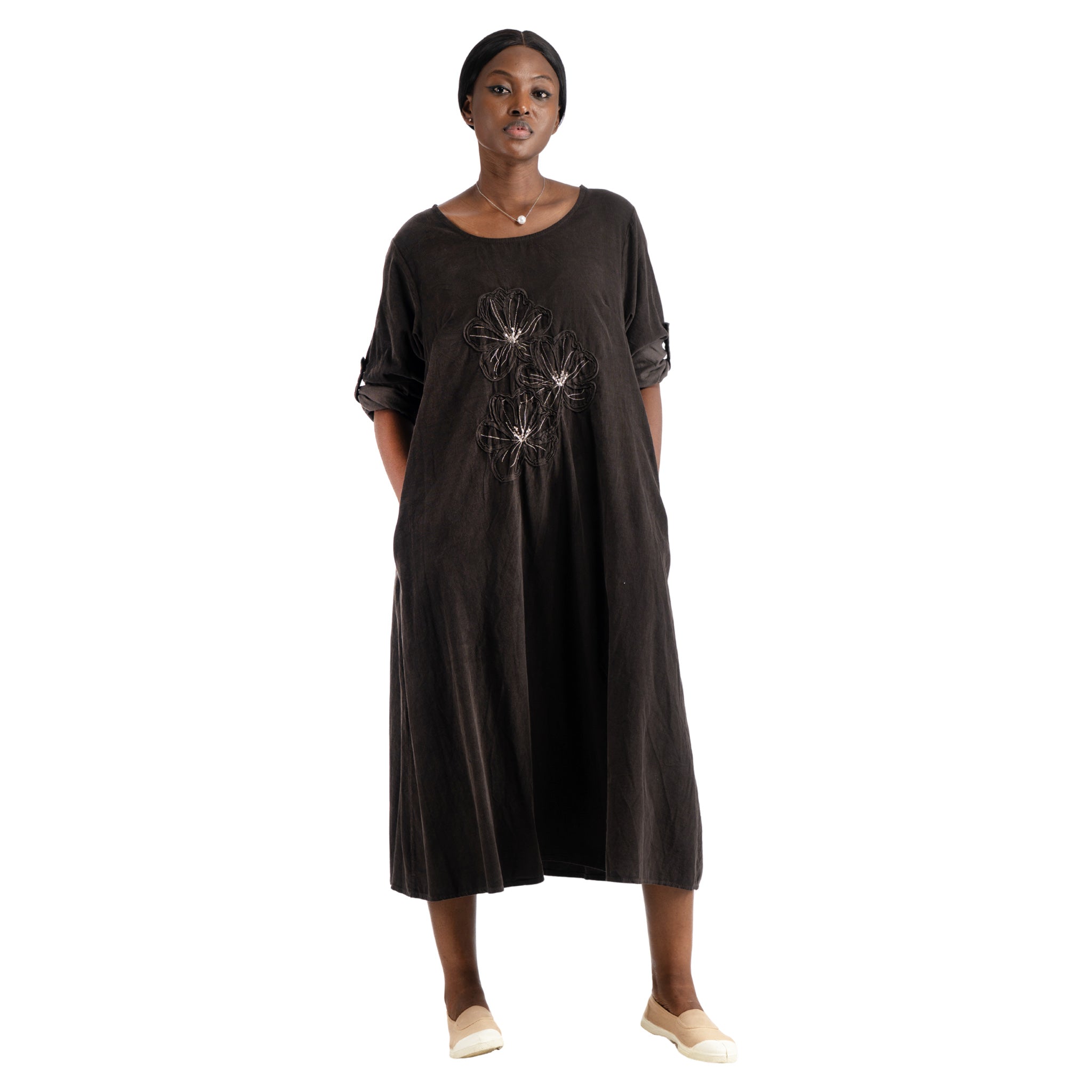 Embroidered cornelli flower corduroy dress