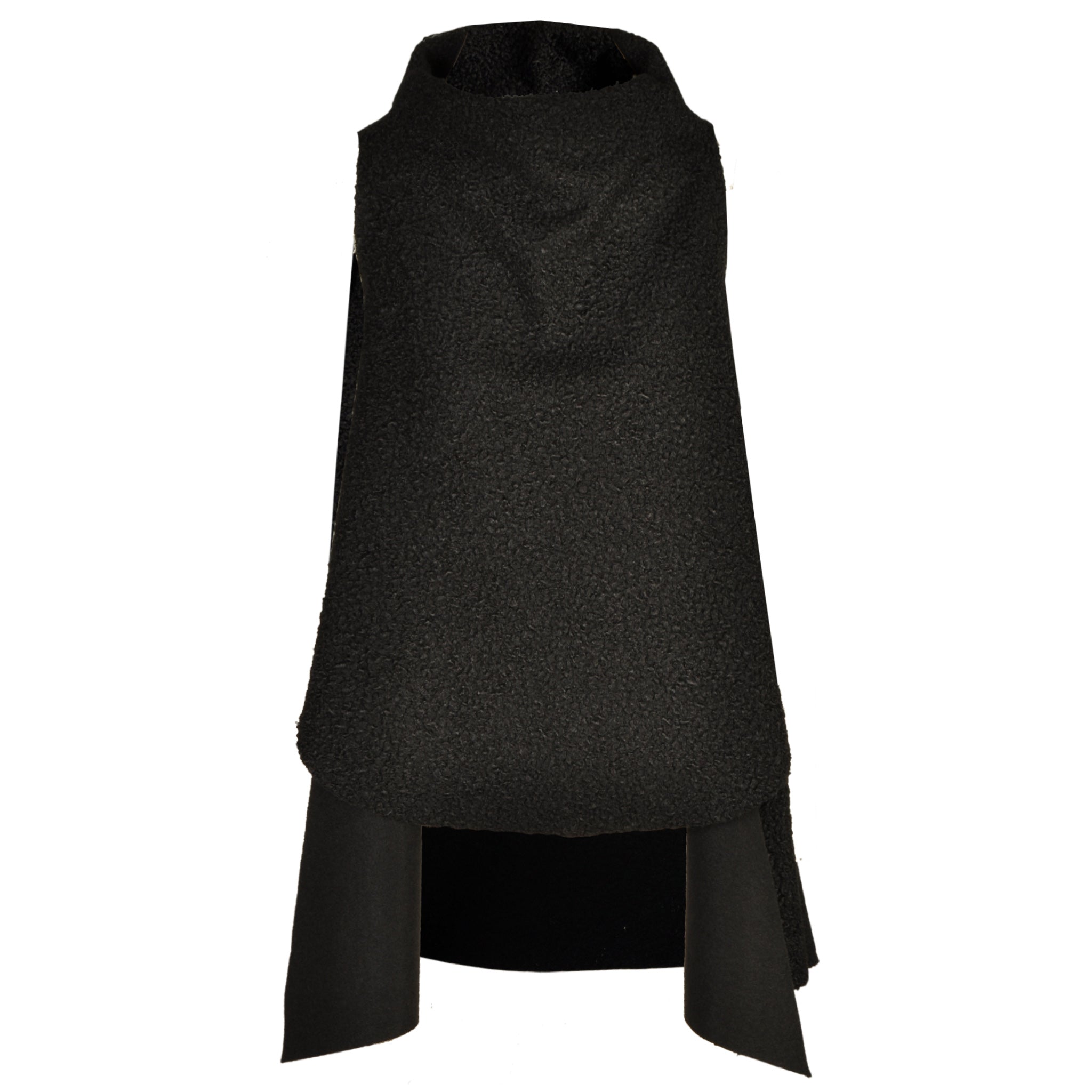 Funnel neck boucle hi-lo top