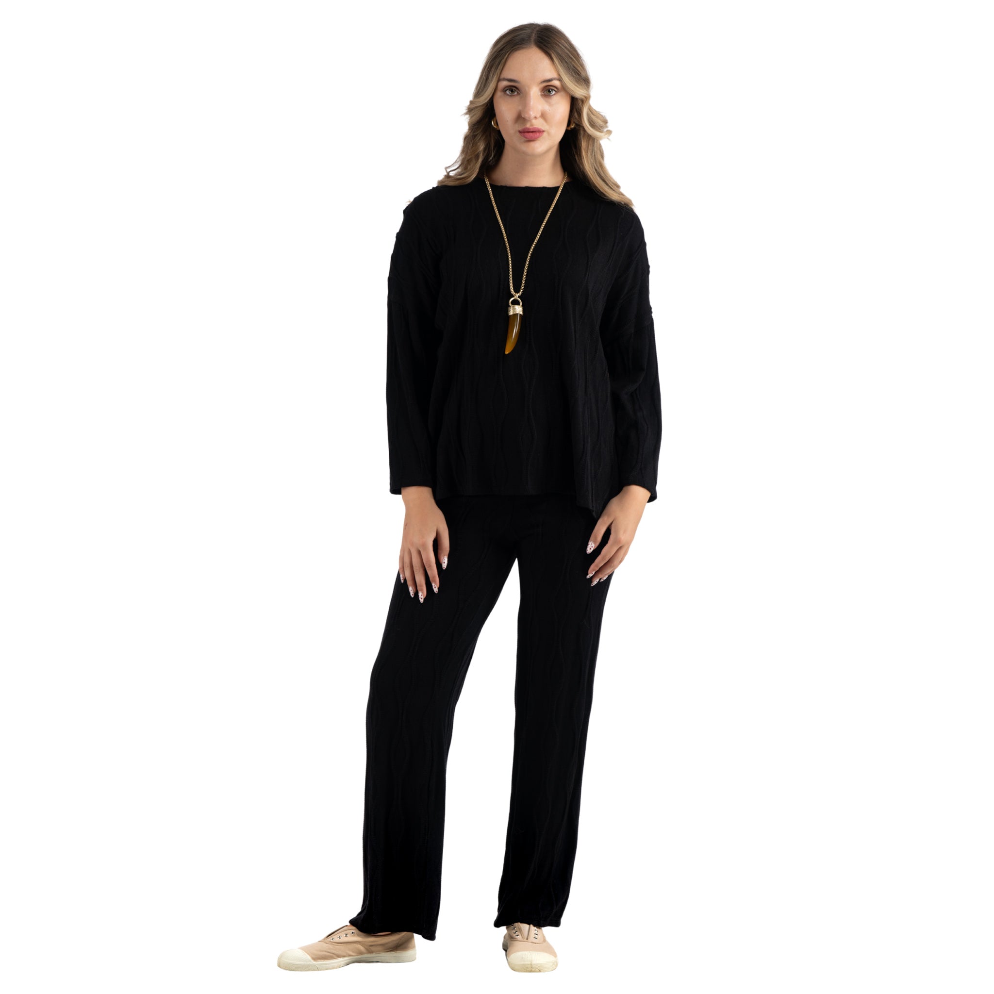Round neck cable knit top