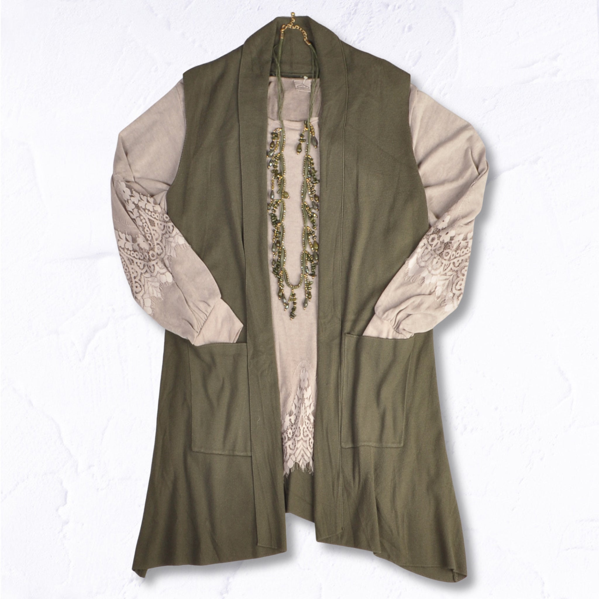 Collared gilet