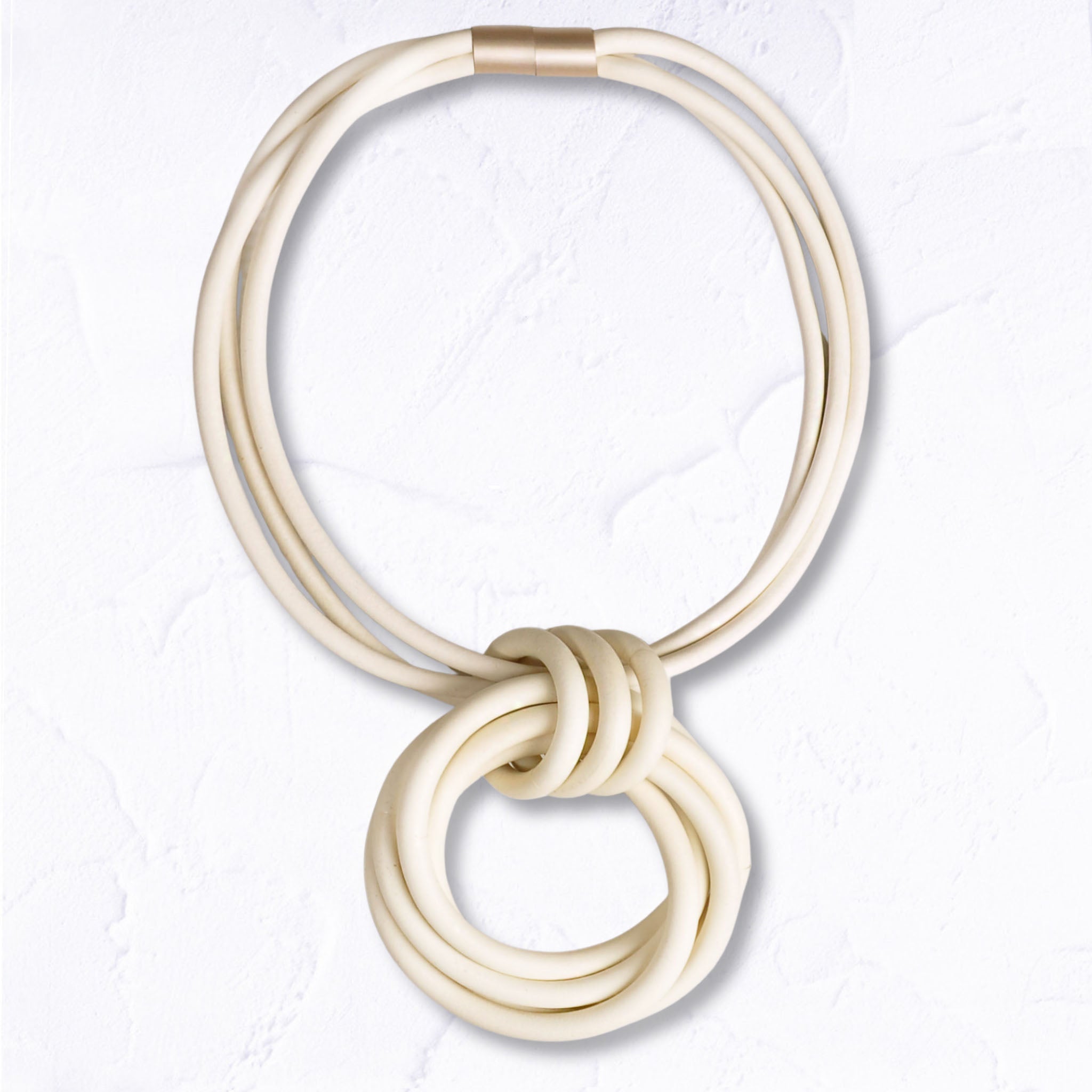 Multi rubber string necklace