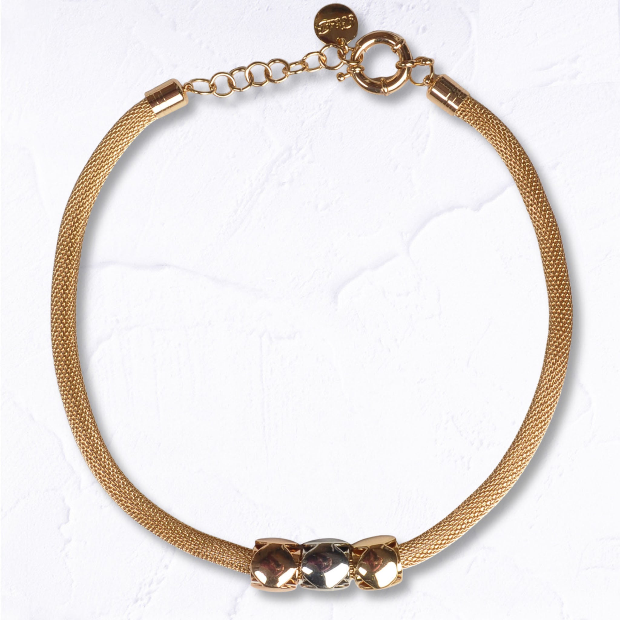 Multi circle bead mesh choker