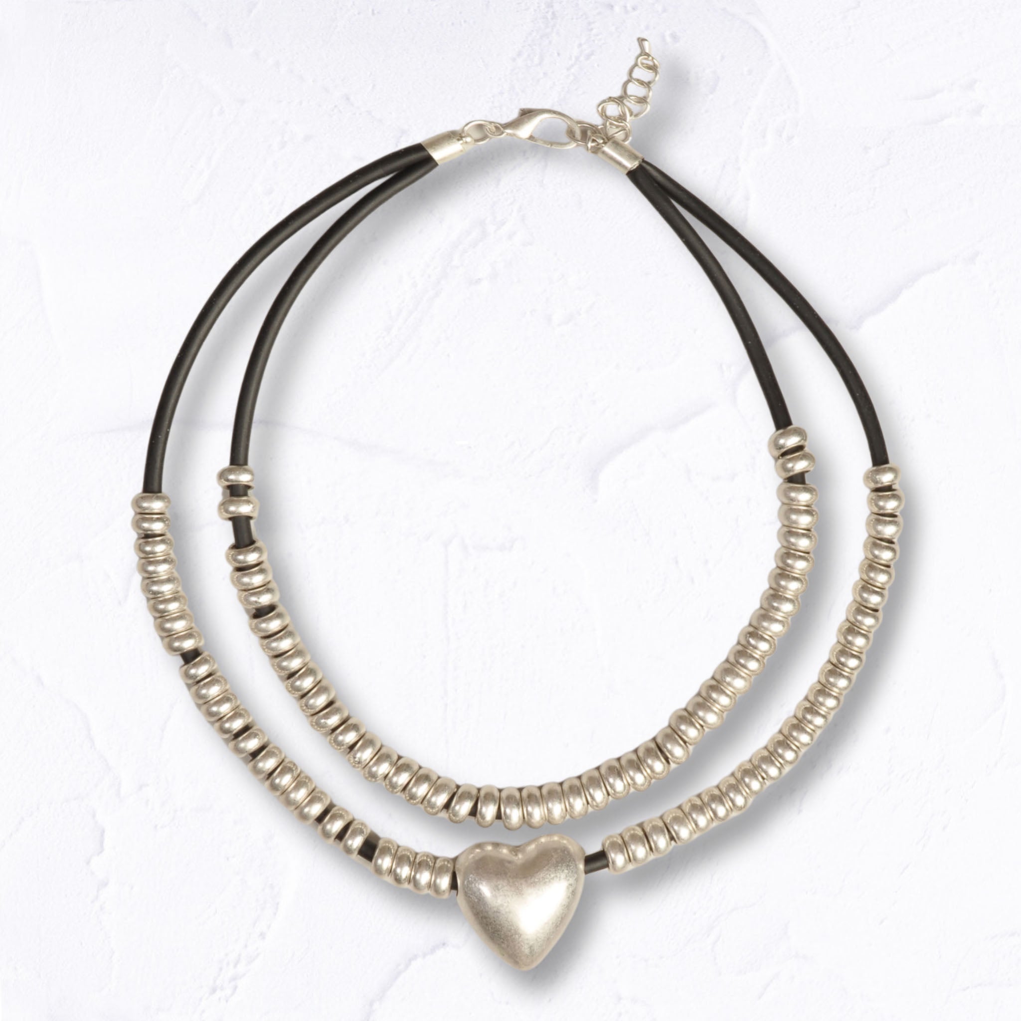 Heart circle bead rubber necklace