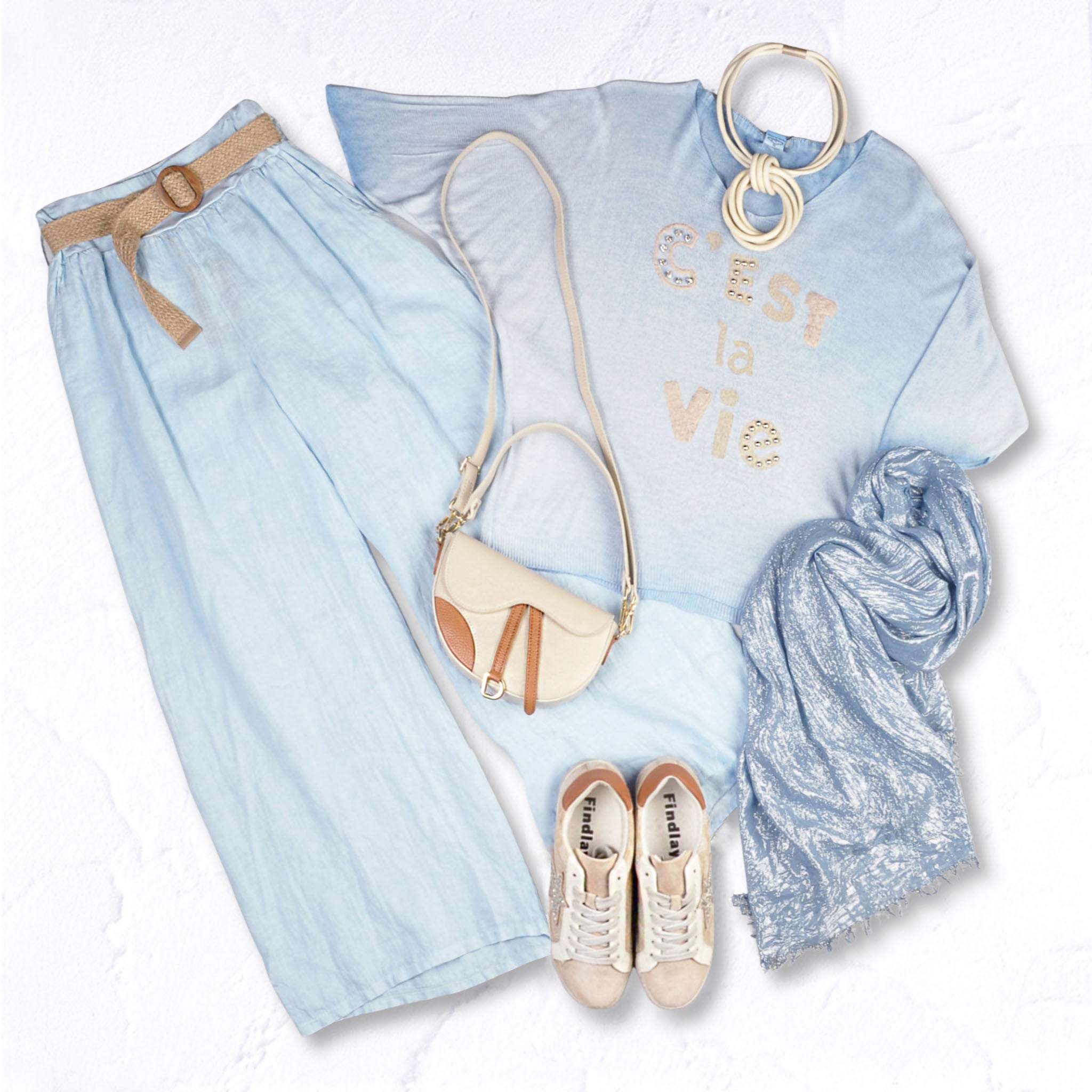 Cest La Vie print knitted top
