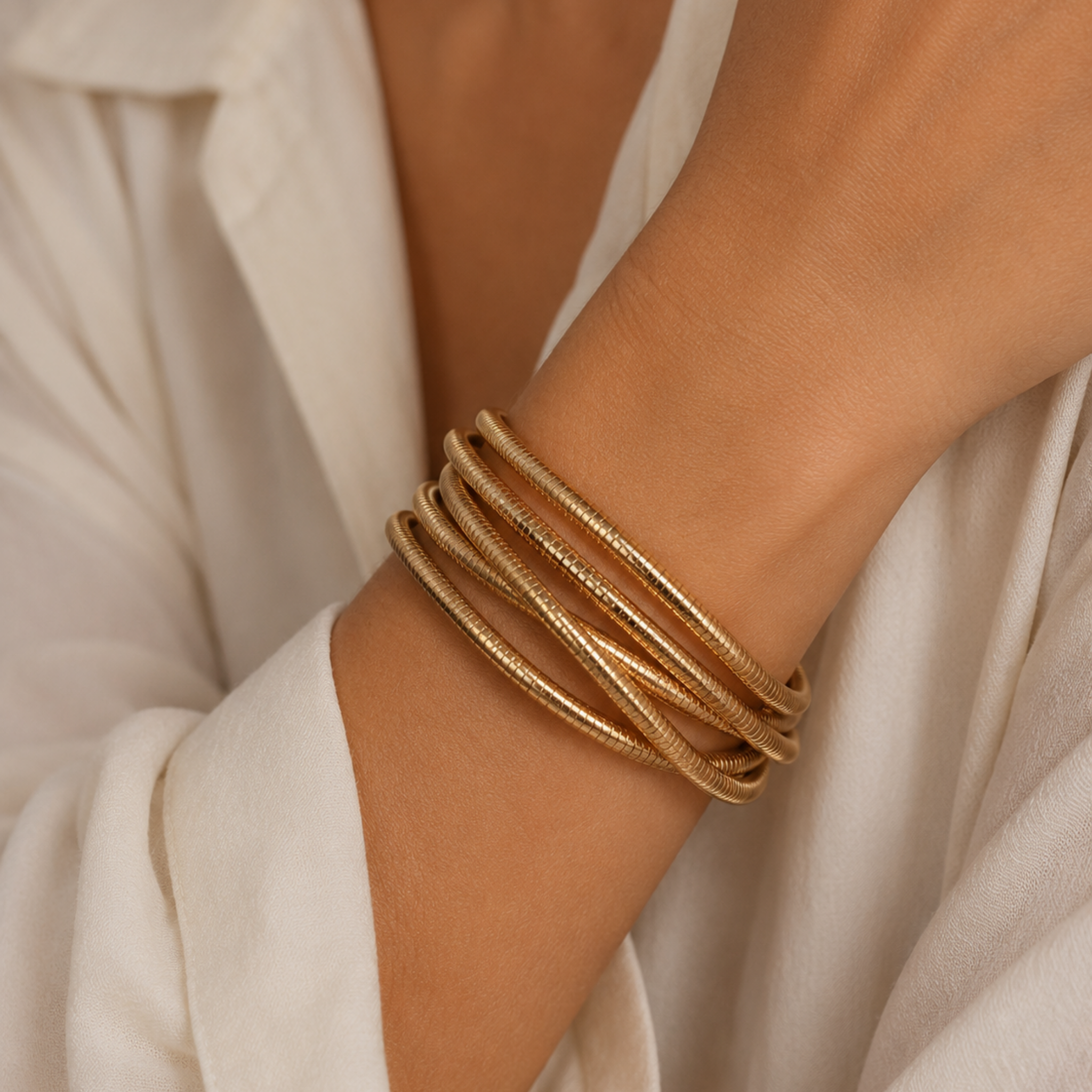 Stretchy metail bracelet