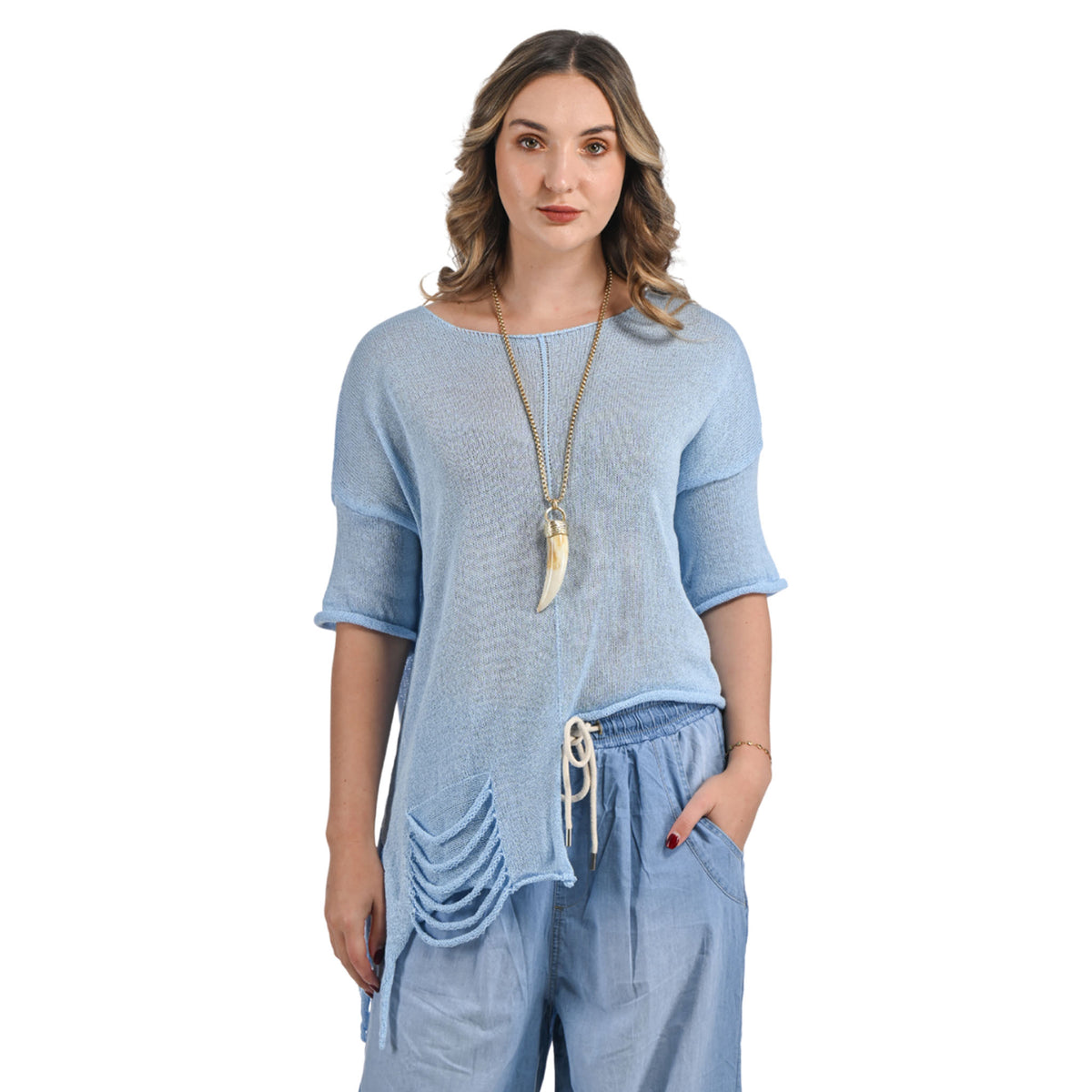 Aymetrical short sleeve torn pocket top