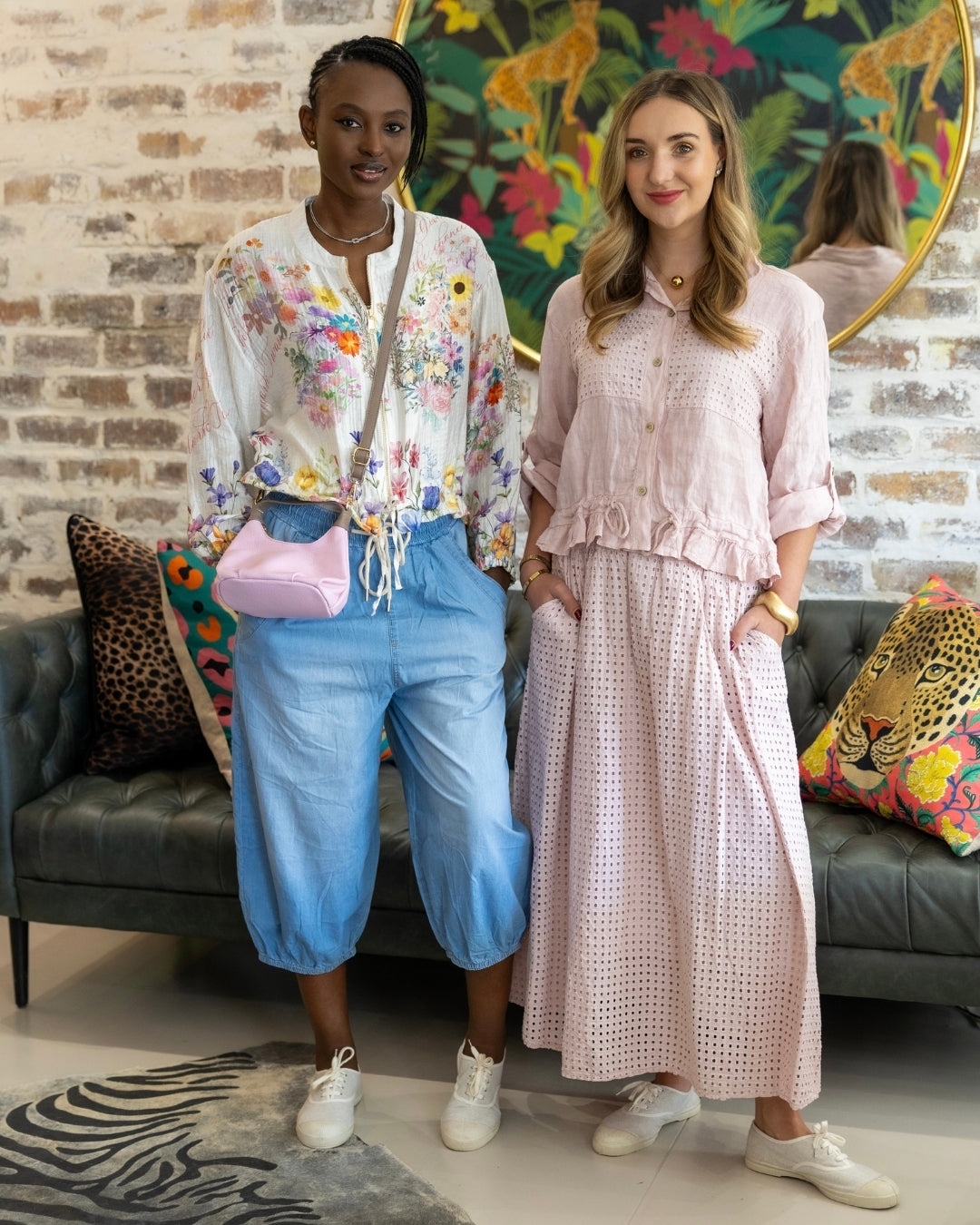 Word spring flower print bomber