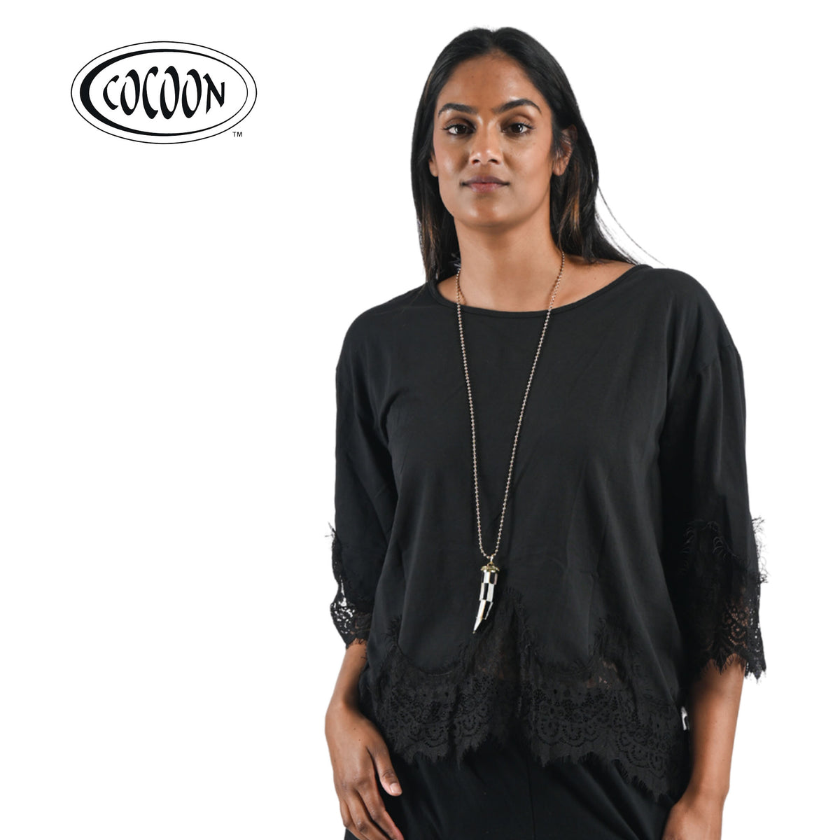 Cocoon lace border top