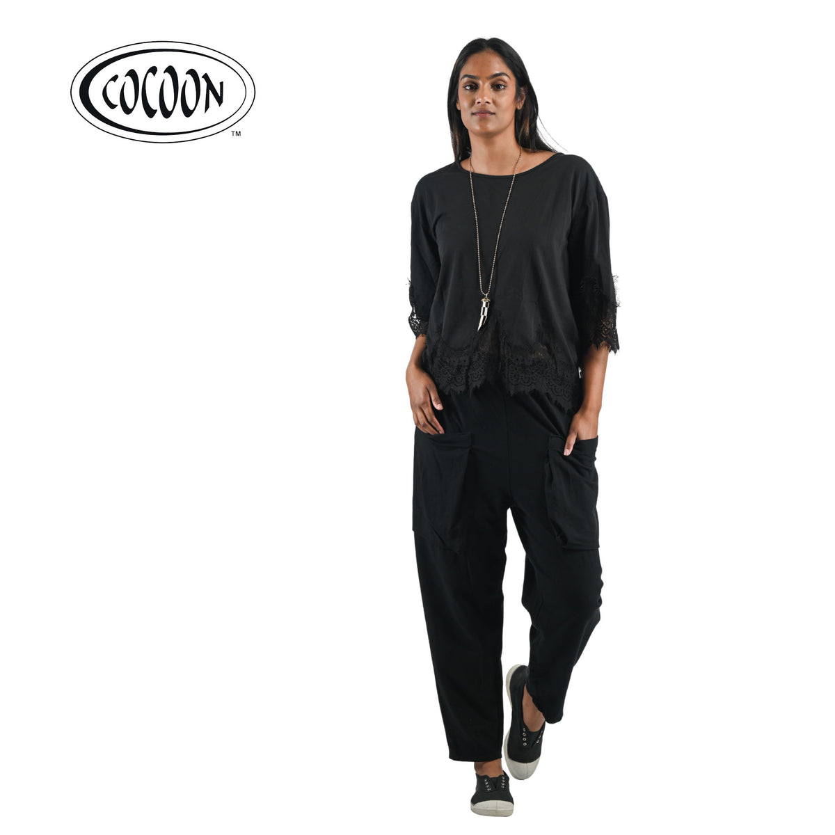 Cocoon lace border top