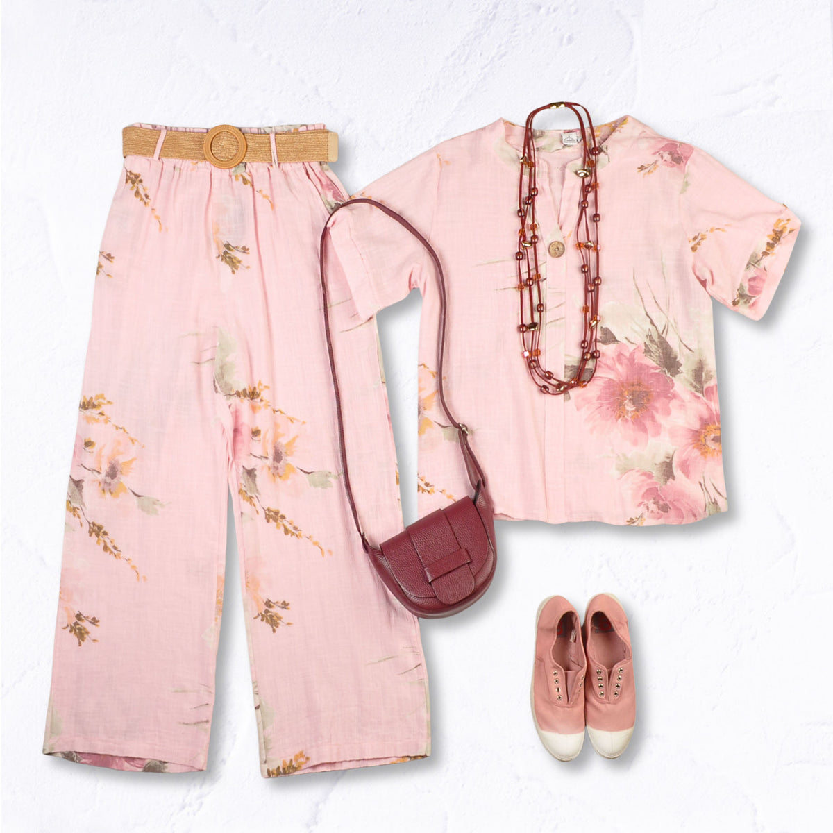 Giant daisy print top