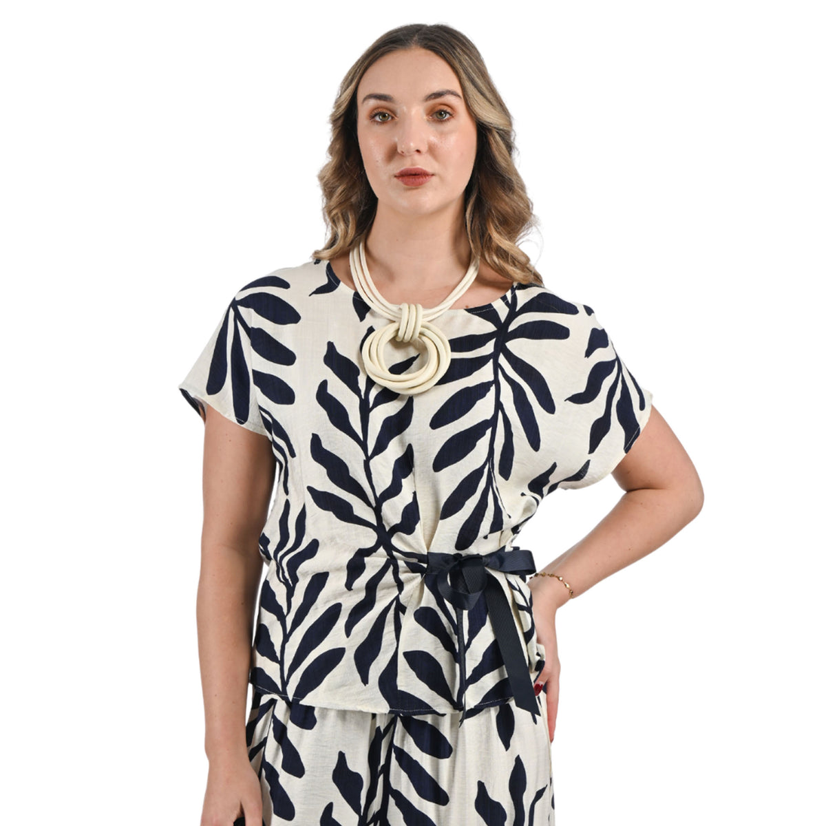 Seaweed print ribbon detail top